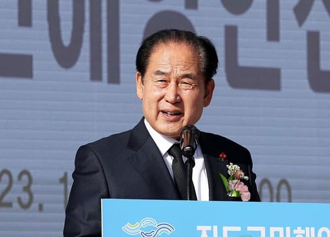 S. Korea ruling party to expel county head over controversial remarks on importing brides from Sri Lanka