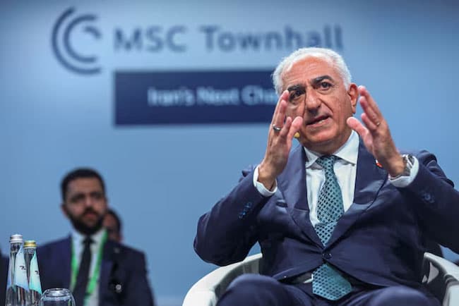 Son of Iran’s last shah urges US military intervention in Iran