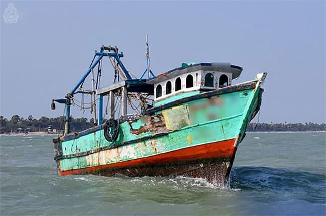 22 Indian fishermen arrested poaching in Sri Lankan waters
