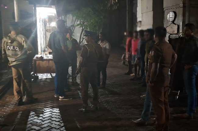 Ten suspects granted 7-day detention over southern sea drug and weapons haul