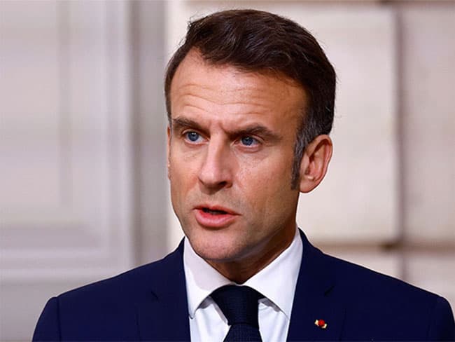 Macron calls for ‘‘halt to attacks on energy facilities’‘ in talks with Saudi Crown Prince