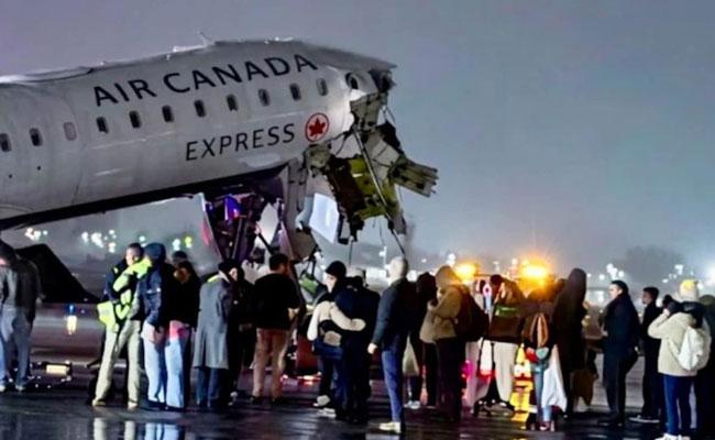 Air Canada Express jet hits ground vehicle, closing New York’s LaGuardia airport