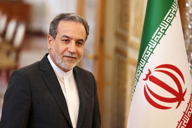 Iran formally agrees to ceasefire and to open Strait of Hormuz if attacks stop