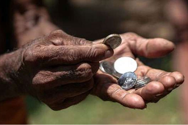 Sri Lanka’s official poverty line declines
