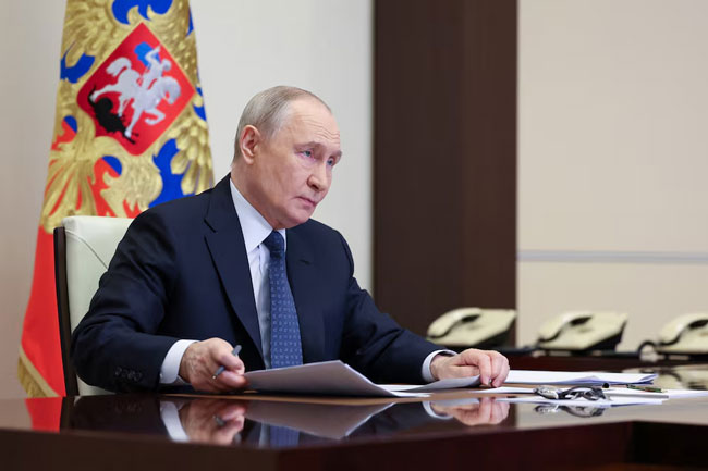 Russia’s Putin announces Orthodox Easter ceasefire, Ukraine’s Zelenskiy agrees