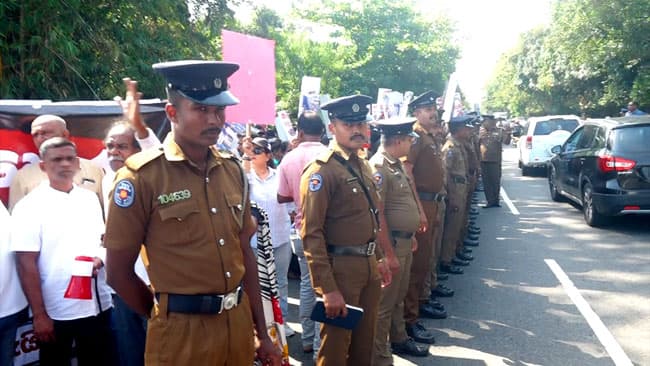 SJB stages protest near Parliament; minor traffic congestion reported