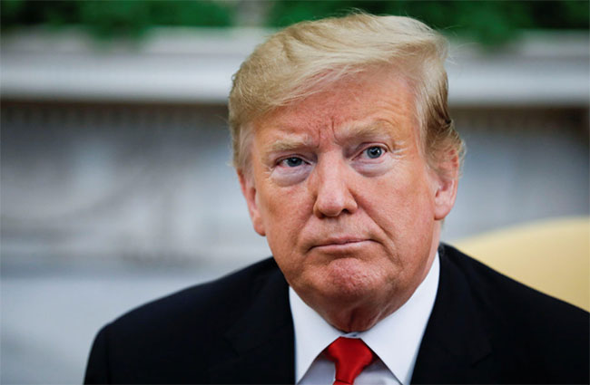 Donald Trump ‘to consider lifting blockade in Strait of Hormuz’ to break deadlock in peace talks