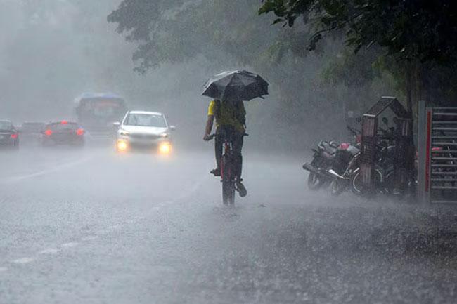 Heavy rainfall above 75 mm expected in parts of the island today