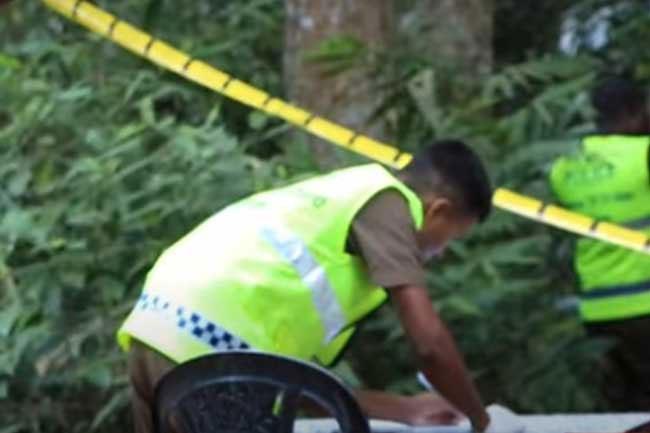 Father killed in dispute with son in Athirahapitiya