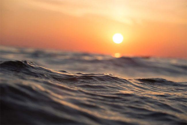 Man missing after being swept away at Katukurunda Beach