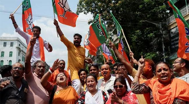 Modi’s party set to gain big in Indian state elections