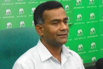 Voters given to eat, drink at Temple Trees: UNP complains to EC