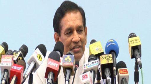 Rajitha to ban sale of cigarettes within 500 m radius from schools