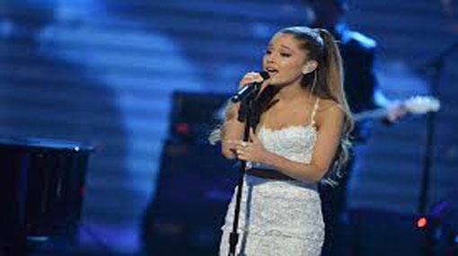 Ariana Grande ‘broken’ as musicians and world leaders react to Manchester terror attack