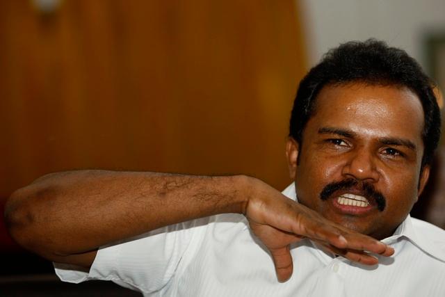 Prabhakaran killed himself, says Karuna Amman