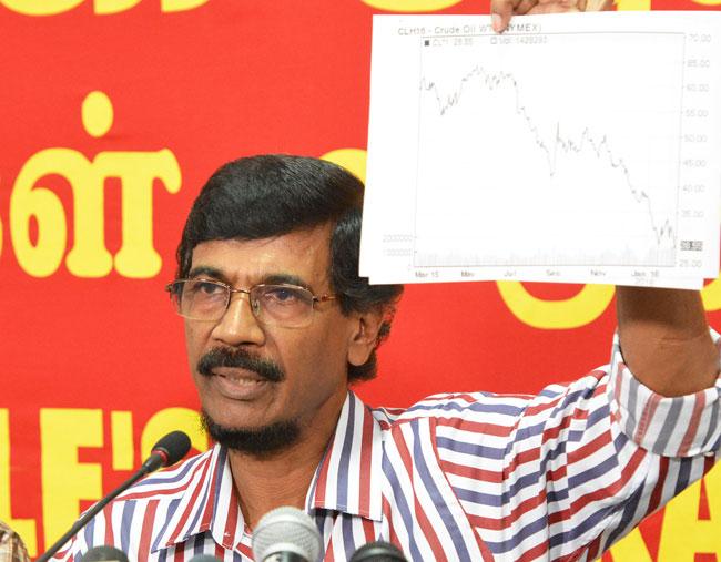 Govt worse than black market; mum on oil price - Tilvin