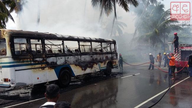 Colombo-Matara bus gutted in fire