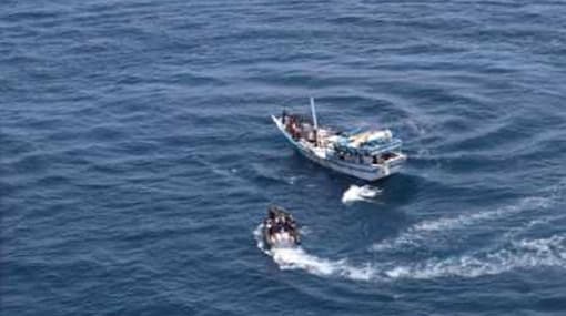 Sri Lankan fishermen rescue crew of Indian sailing vessel