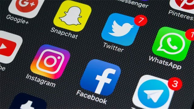 UK PM Starmer set to ban 'harmful' social media for under-16s