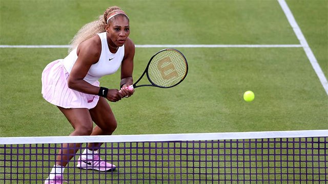 Serena Williams wins on return at Queen's after nearly four years away from tennis