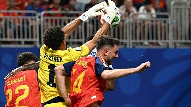 Spain held to shock 0-0 draw by Cape Verde in their World Cup opener