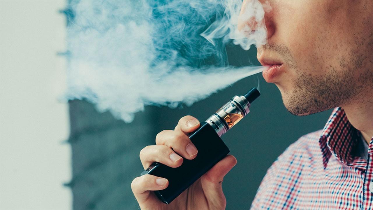 Switching from cigarettes to vapes linked to higher risk of major eye diseases, large study finds