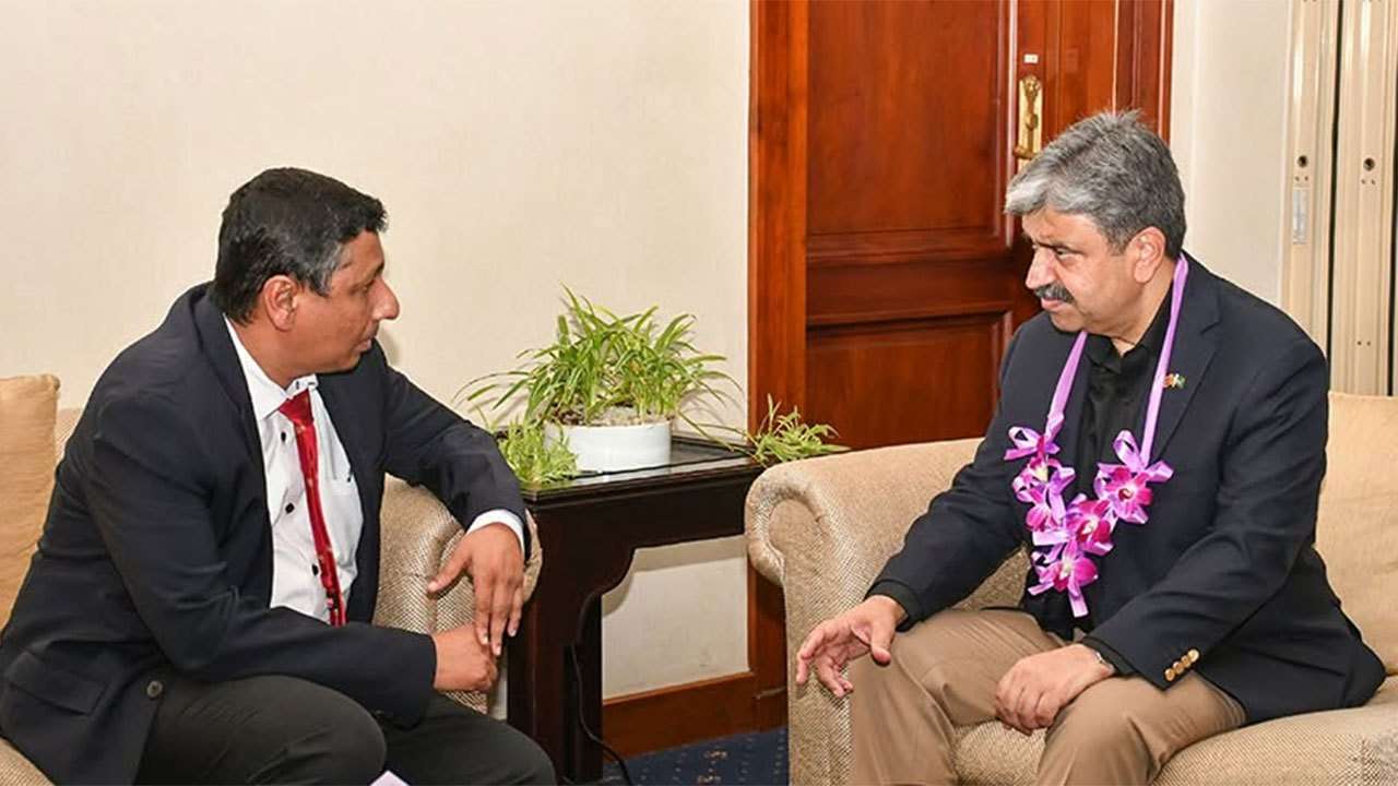 Pakistan Defence Secretary arrives in Sri Lanka for talks on bilateral defence cooperation