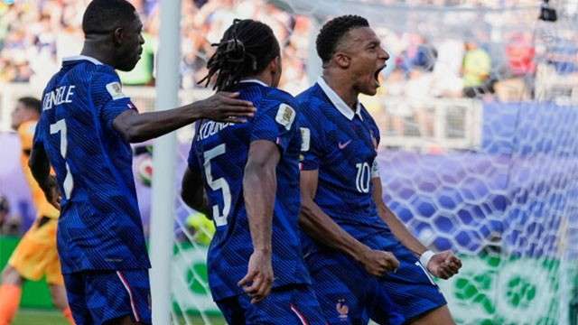 Kylian Mbappé scores again as France beat Paraguay 1-0 to advance to World Cup quarter-finals
