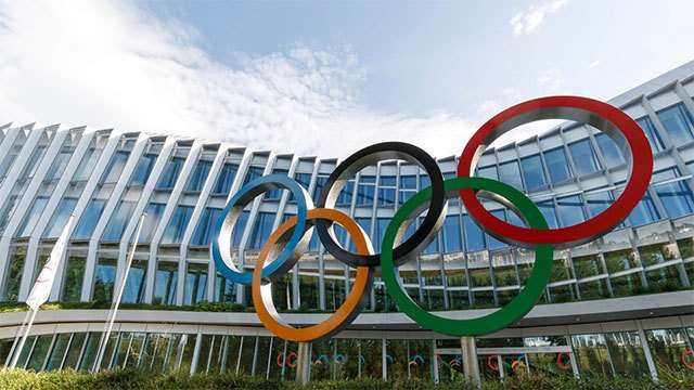 IOC lifts suspension and paves way for Russia to compete at LA 2028 Olympics