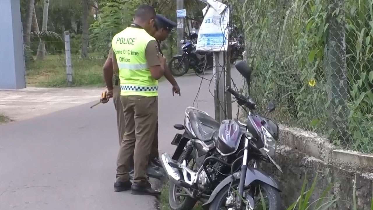 Police officer shot by suspect in Katunayake