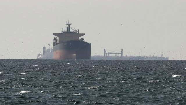 Threat to oil tankers in Middle East worst since start of Iran war, analysts say