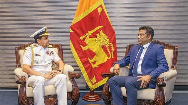Navy Commander calls on Minister of Health and Mass Media