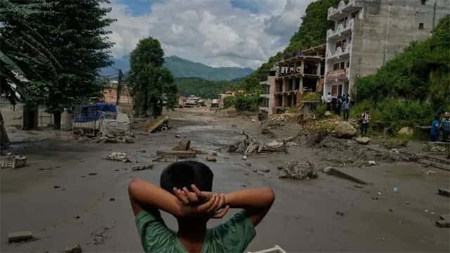 Nepal flood death toll rises to 1,127 as 4,858 remain missing