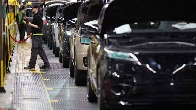 UK's Jaguar Land Rover to cut 4,000 jobs over next two years