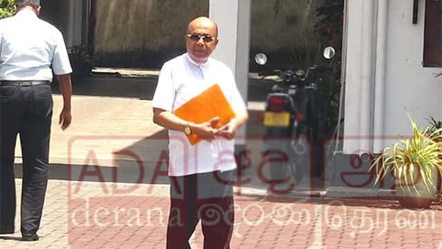 Sumanadasa Abeygunawardena leaves CIABOC after recording three-hour statement