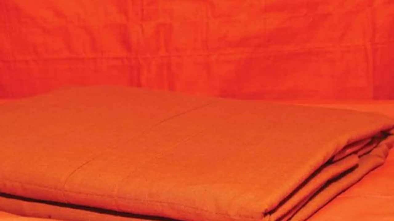Maradana business fined Rs. 100,000 over unlabelled Thai robes