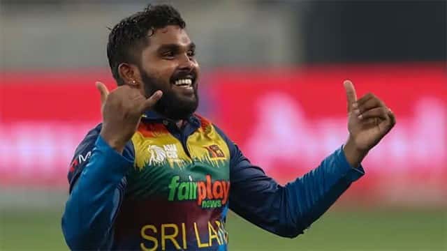 Wanindu Hasaranga to return home from England due to injury
