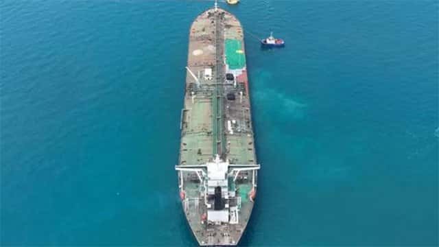 Oil prices rise for second session on continued Middle East supply concern