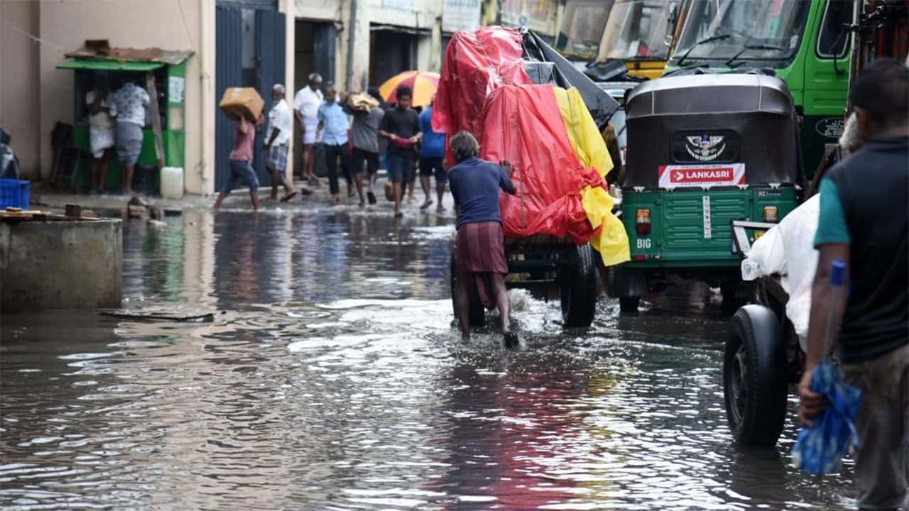 Over 5,500 people affected by adverse weather conditions across Sri Lanka