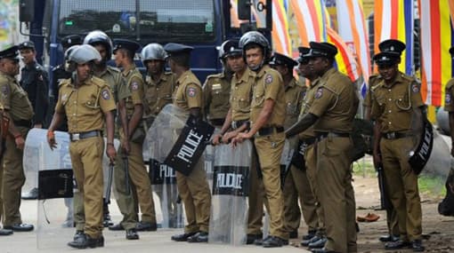 Police curfew re-imposed in Kandy administrative district