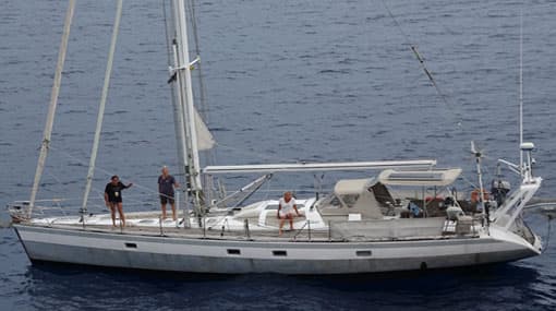 Navy assists distressed foreign sailing ship