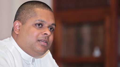 Sajin Vass arrives at Presidential Commission over SriLankan-Mihin inquiry