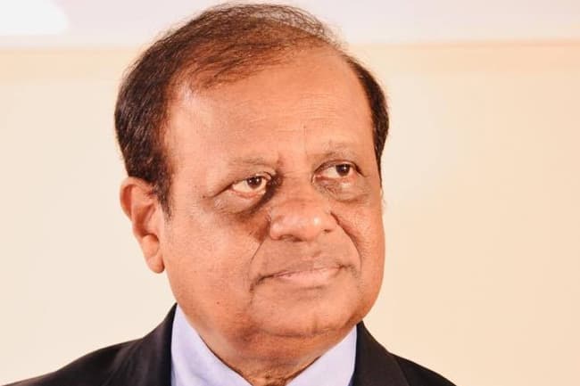 Susil Premajayantha takes oath as a State Minister
