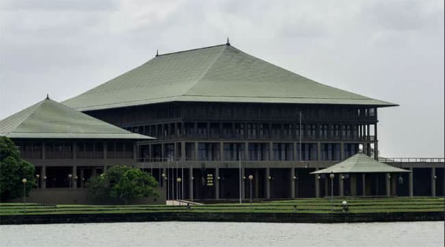 No staff members of Parliament have tested Covid-19 positive – SG