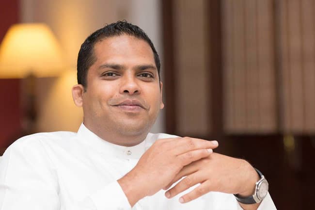 Harin arrives at CID to record statement