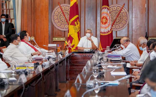 Finance Secretary and CB Governor summoned to Cabinet meeting
