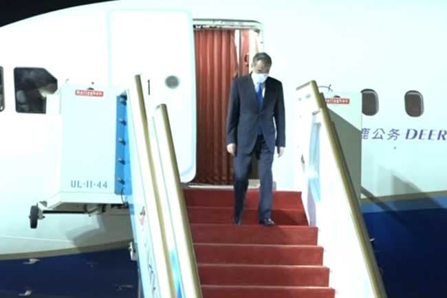 Chinese foreign minister on official visit to Sri Lanka