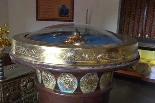 Police offer Rs. 2.5 million cash reward for information on artefact theft