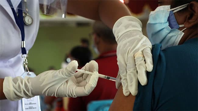 Health officials urge public to get 4th dose of Covid vaccine