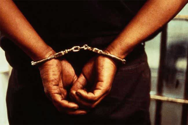 Three suspects under arrest over killing of taxi driver